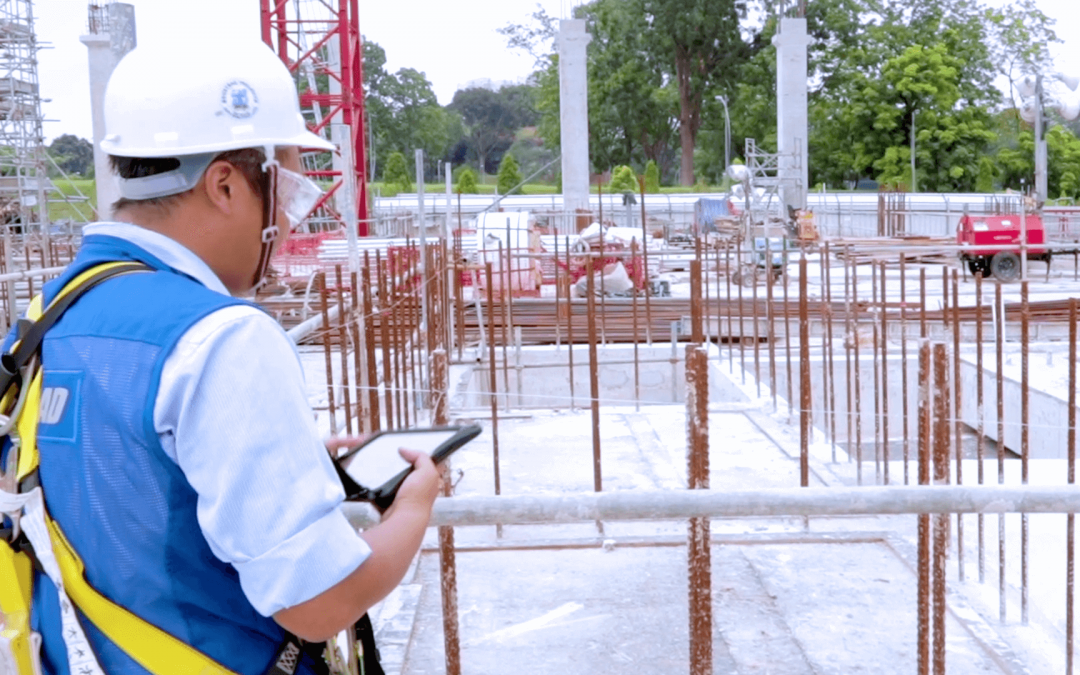 Using field data to streamline payments and facilitate construction invoice factoring