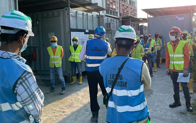Safety Toolbox Meeting Digital: Solusi Modern untuk Keselamatan Kerja K3